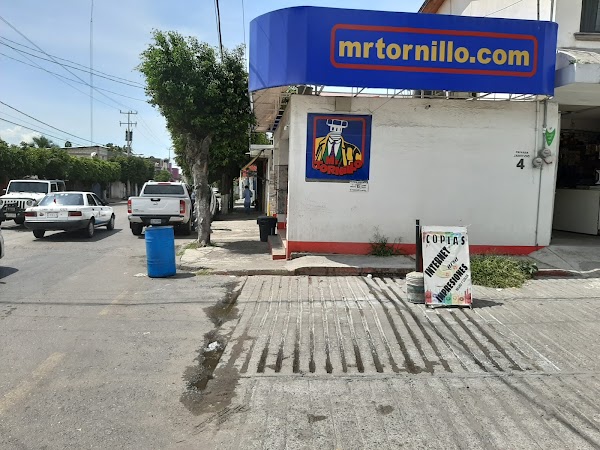 Mr. Tornillo Polvorin