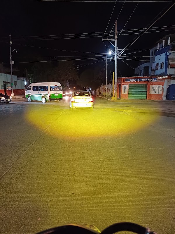 Tuercas Y Tornillos 4 Caminos