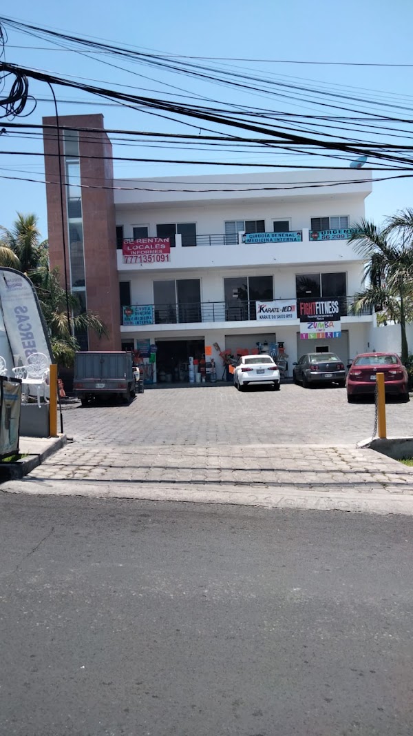 Ferre-albercas Brisas